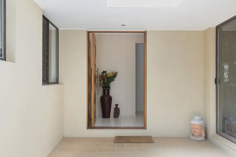 Third view of Homely house listing, 3 Reef Court, Mermaid Waters QLD 4218