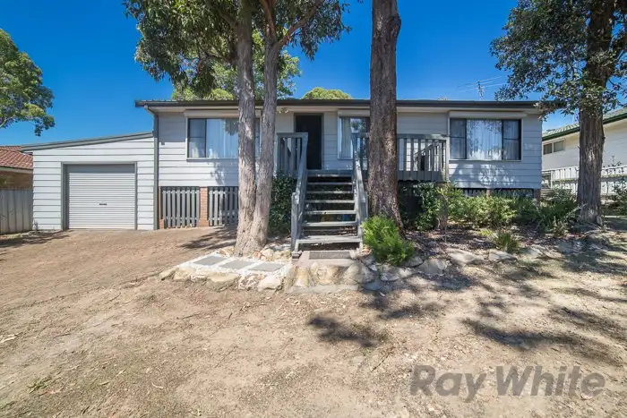 1 Kiara Close, Maryland NSW 2287