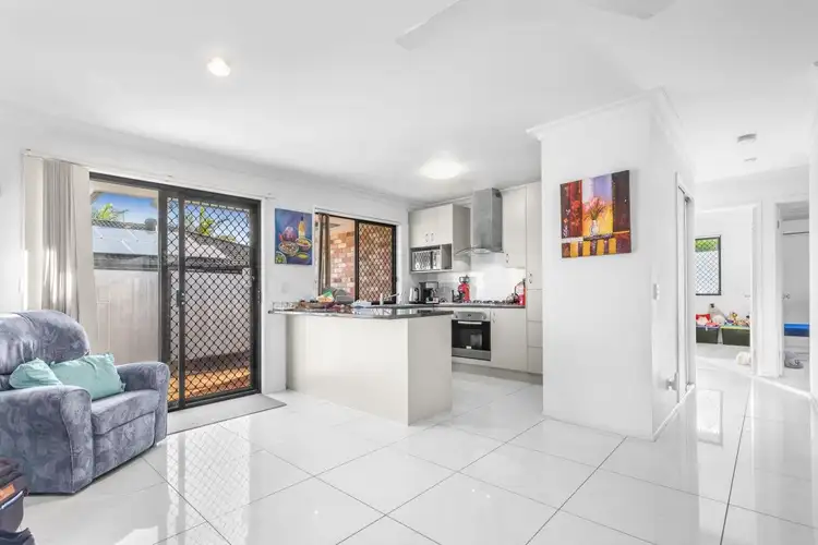 16 Thoms Avenue, Boondall QLD 4034