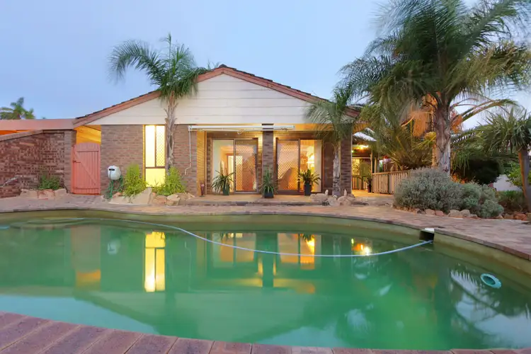 16 Callaghan Way, Noranda WA 6062