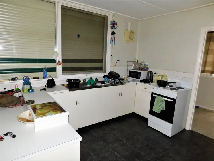 Second view of Homely house listing, 18 Melvyn Street, Bordertown SA 5268