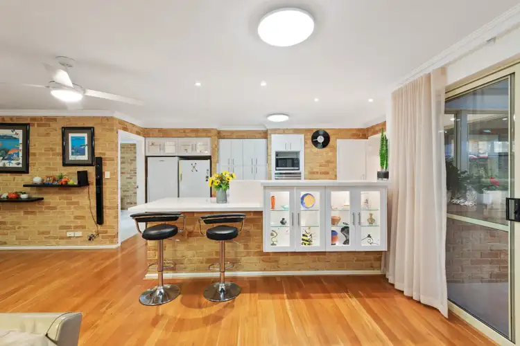 Seventh view of Homely house listing, 11 Korel Place, Sorrento WA 6020