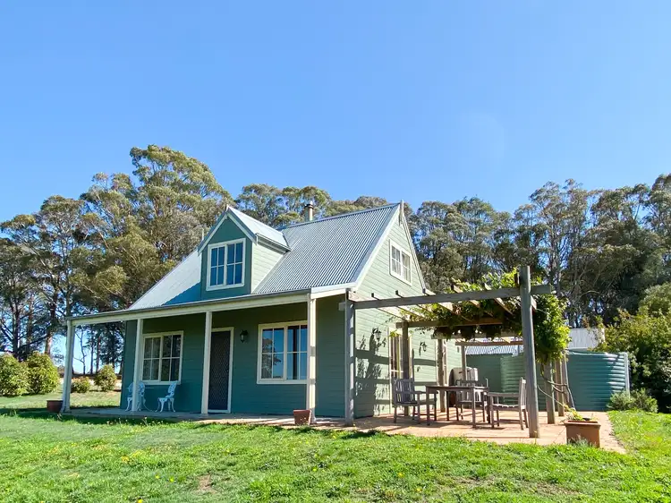 32 Chapmans Lane, Black Springs NSW 2787