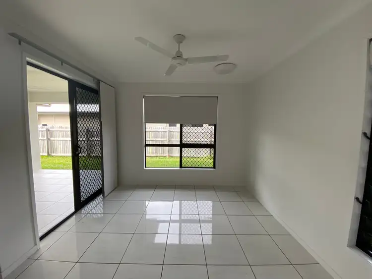 Sixth view of Homely house listing, 2 Chislett Court, Mount Low QLD 4818