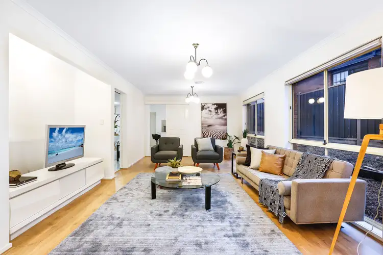 52 Lightwood Crescent, Meadow Heights VIC 3048