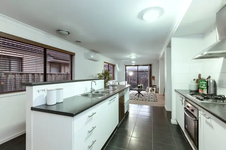 Sixth view of Homely house listing, 30 Coastal Promenade, Sanctuary Lakes VIC 3030