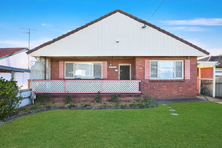 Main view of Homely house listing, 270 Flagstaff Road, Lake Heights NSW 2502