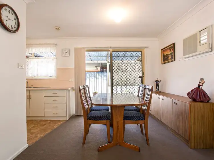 Third view of Homely other listing, 2/17 Deborah Crescent, Cambridge Park NSW 2747