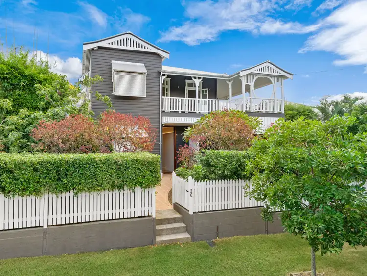 30 Hawthorn Terrace, Red Hill QLD 4059