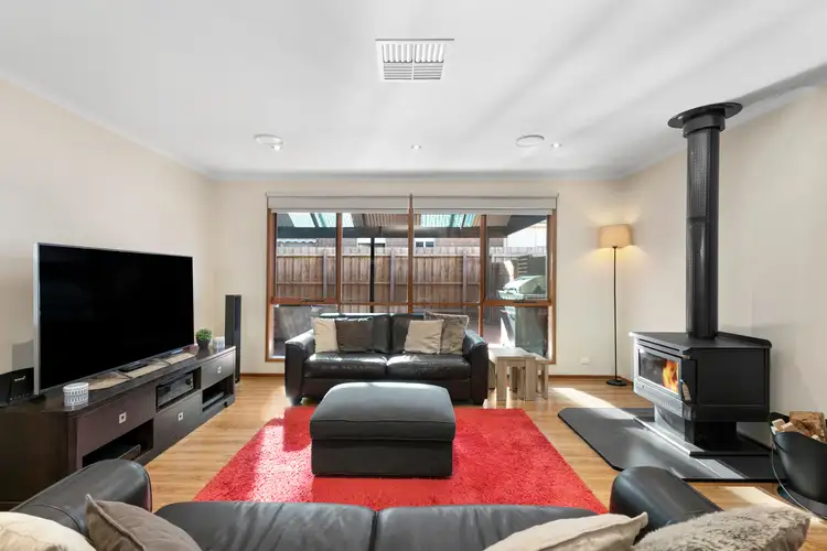 Second view of Homely house listing, 4 Trawalla Street, Aspendale Gardens VIC 3195