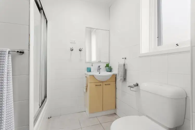 Fourth view of Homely unit listing, 2/70 Grange Road, Carnegie VIC 3163