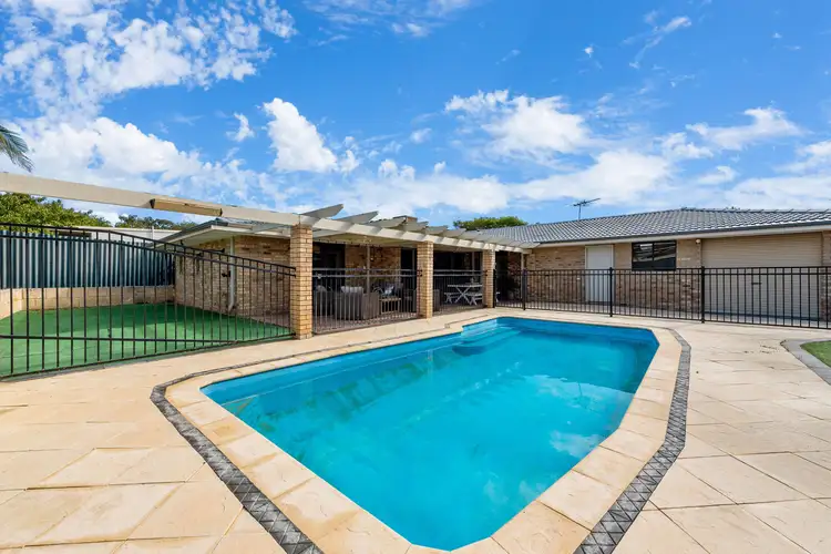 17 Halidon Street, Kingsley WA 6026