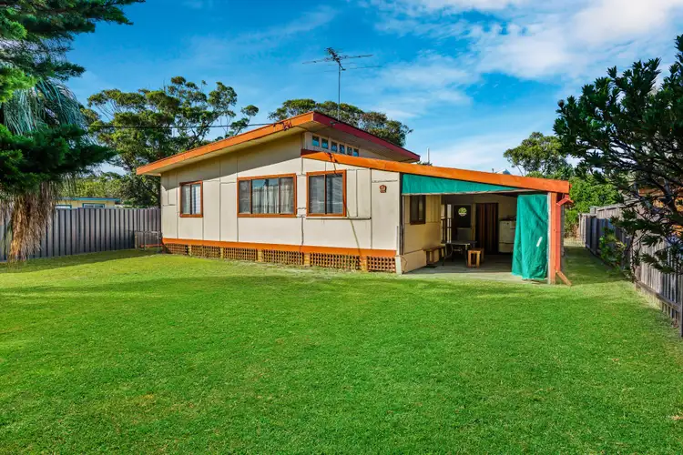 24 Nowra Road, Currarong NSW 2540