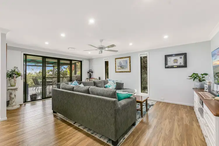 Sixth view of Homely house listing, 18 Glencoe Court, Middle Ridge QLD 4350