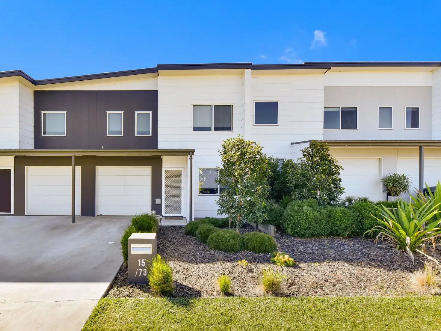 Main view of Homely townhouse listing, 15/73 Sovereign Circuit, Glenfield NSW 2167