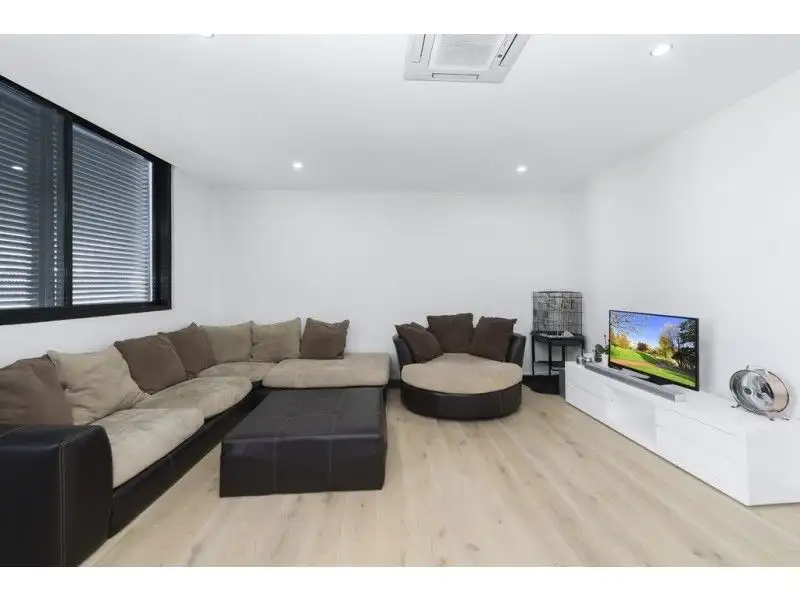 Main view of Homely apartment listing, 8/11 Norton Avenue, Vaucluse NSW 2030