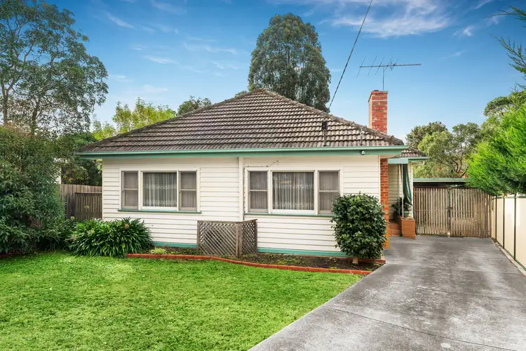 25 Loraine Avenue, Box Hill North VIC 3129