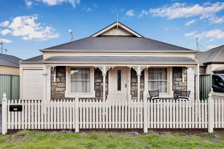 33 Newland Way, Mawson Lakes SA 5095