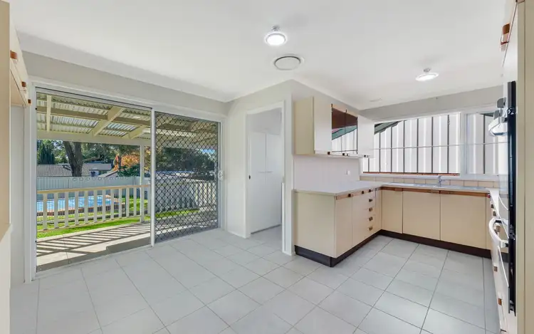 Fourth view of Homely house listing, 22 Poplar Crescent, Bradbury NSW 2560