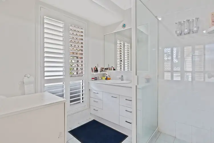 Seventh view of Homely semi-detached listing, 1/20 Jenaya Place, Labrador QLD 4215