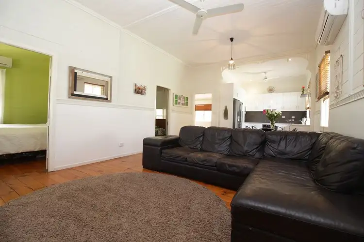 Fifth view of Homely house listing, 6 Vicki Close, Emerald QLD 4720