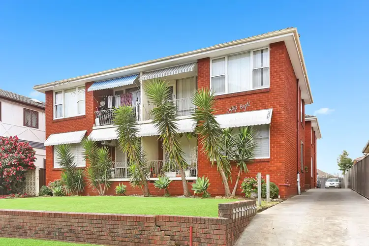 2/58 Broadway, Punchbowl NSW 2196