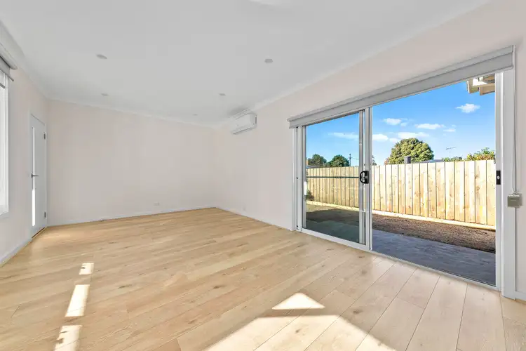 Fifth view of Homely unit listing, 2/44 Main South Road, Drouin VIC 3818