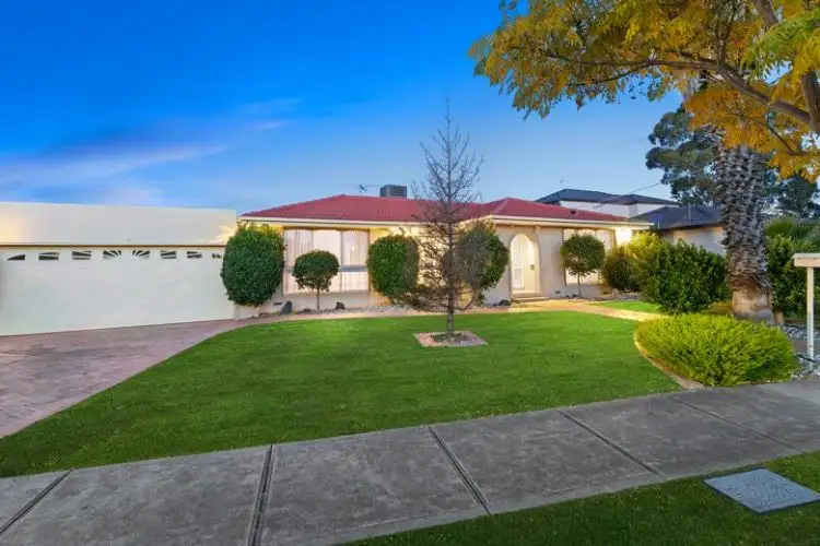 6 Pindari Avenue, Epping VIC 3076