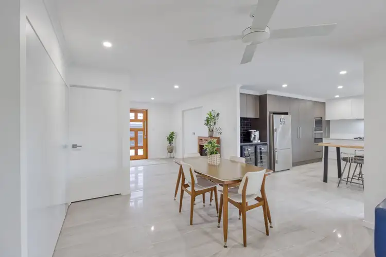 Sixth view of Homely house listing, 2 Oak Court, Maroochydore QLD 4558