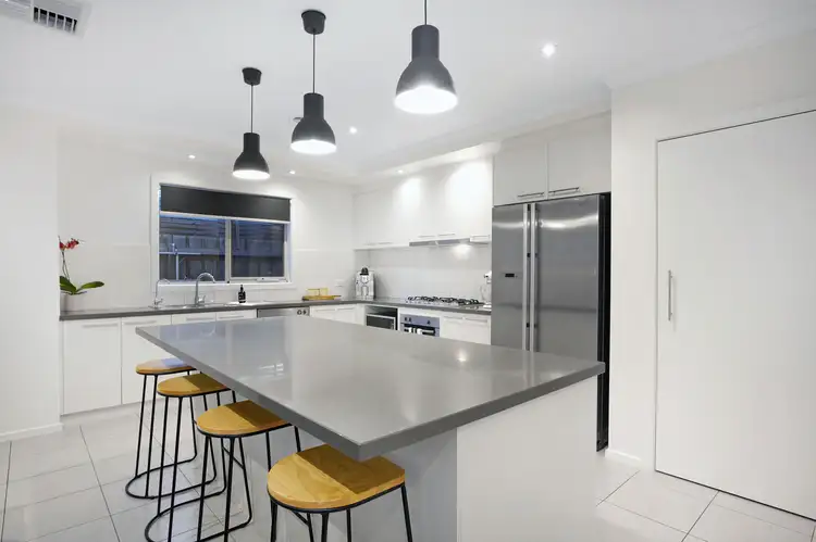 Fourth view of Homely house listing, 10 Lapis Chase, Epping VIC 3076