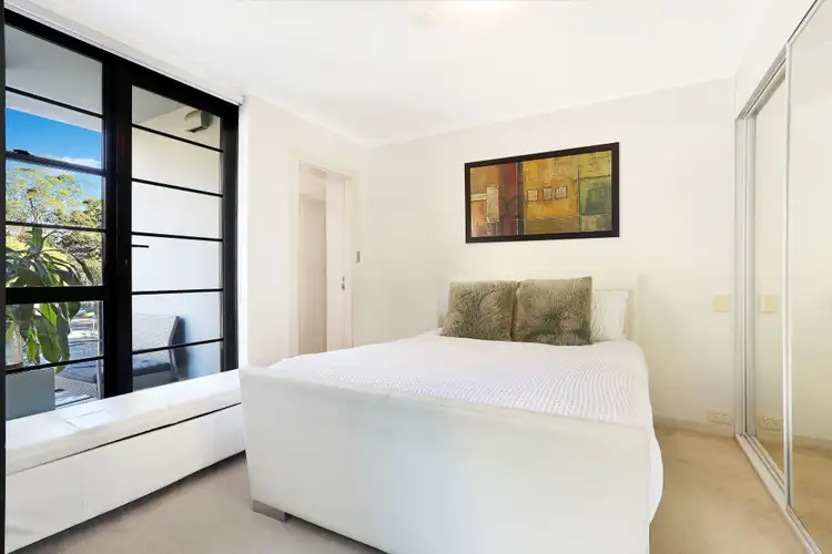 Third view of Homely apartment listing, 5/107 Darling Point Road, Darling Point NSW 2027