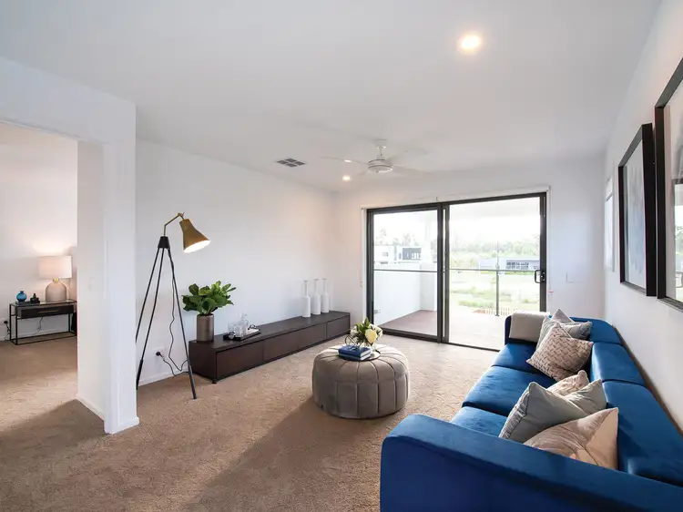 35/2 Flametree Circuit, Arundel QLD 4214