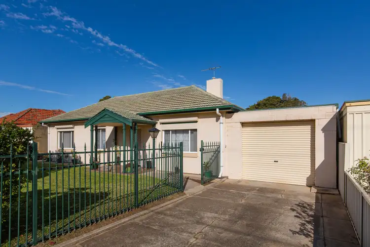 4 Bells Road, Somerton Park SA 5044