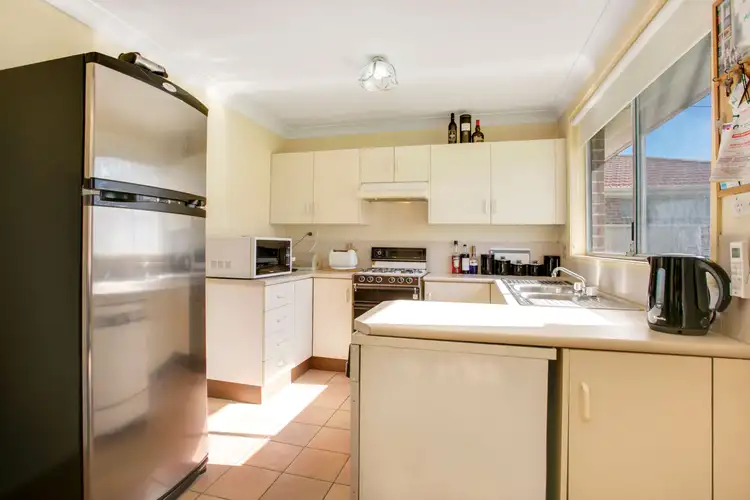 Fourth view of Homely house listing, 10 Yellow Place, Claremont Meadows NSW 2747