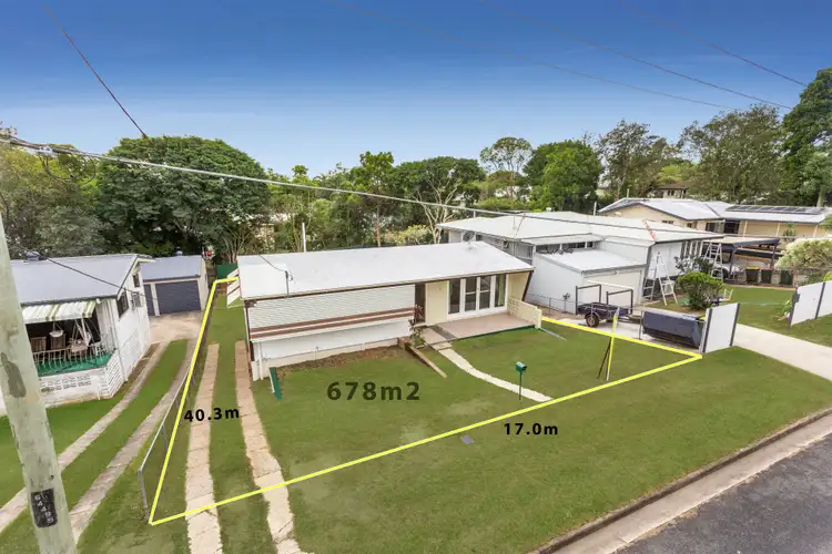 9 Malwood Street, Stafford Heights QLD 4053