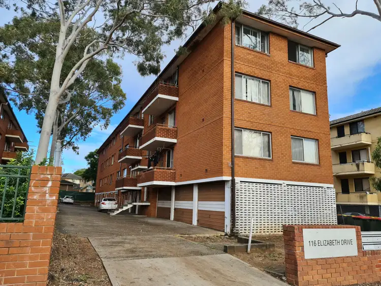 4/116 Elizabeth Drive, Liverpool NSW 2170