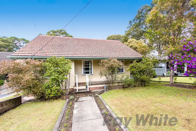 27 Lookout Road