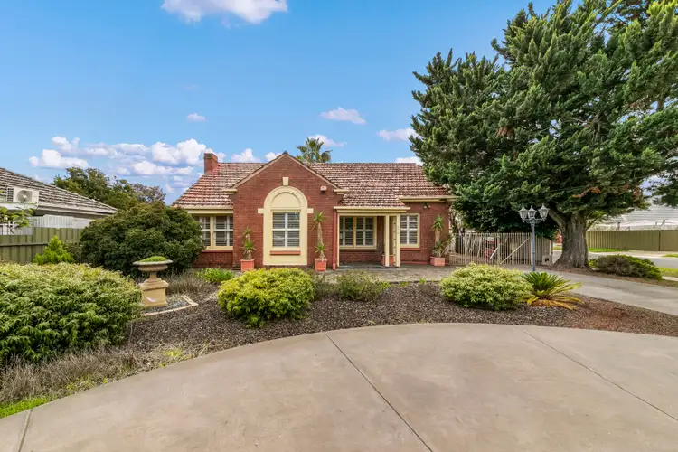 176 Trimmer Parade, Seaton SA 5023