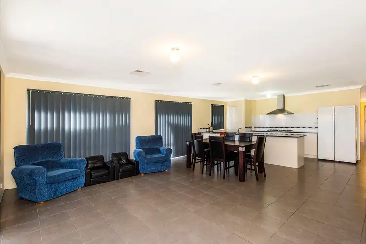 Sixth view of Homely house listing, 5 Ballybofey Loop, Bullsbrook WA 6084