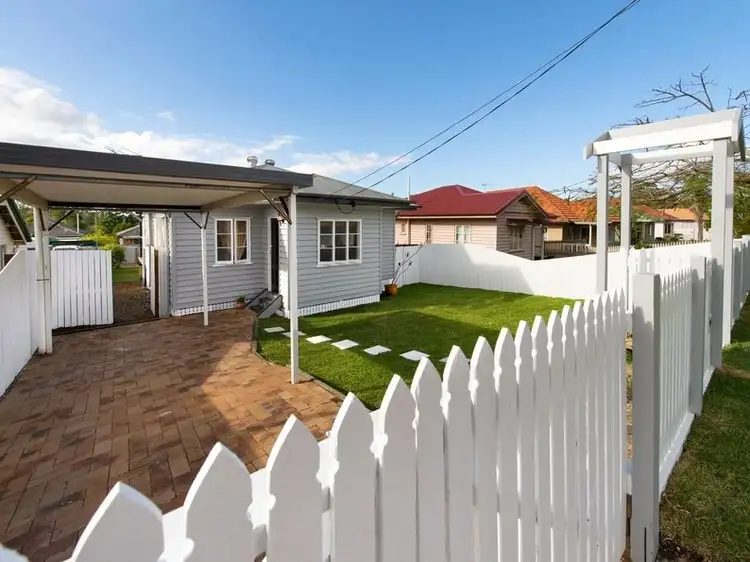 Second view of Homely house listing, 62 Lumley Street, Upper Mount Gravatt QLD 4122