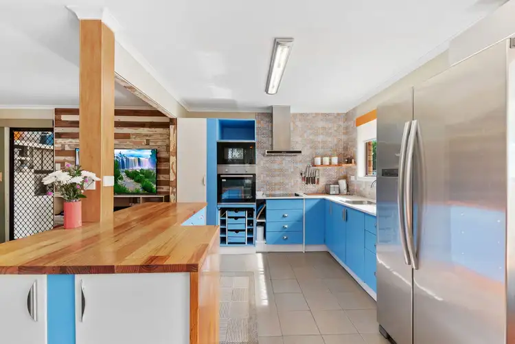 Main view of Homely semi-detached listing, 2/5 Bonton Avenue, Deception Bay QLD 4508