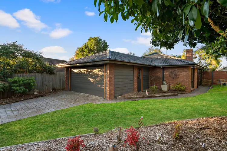 9 Samantha Court, Frankston VIC 3199