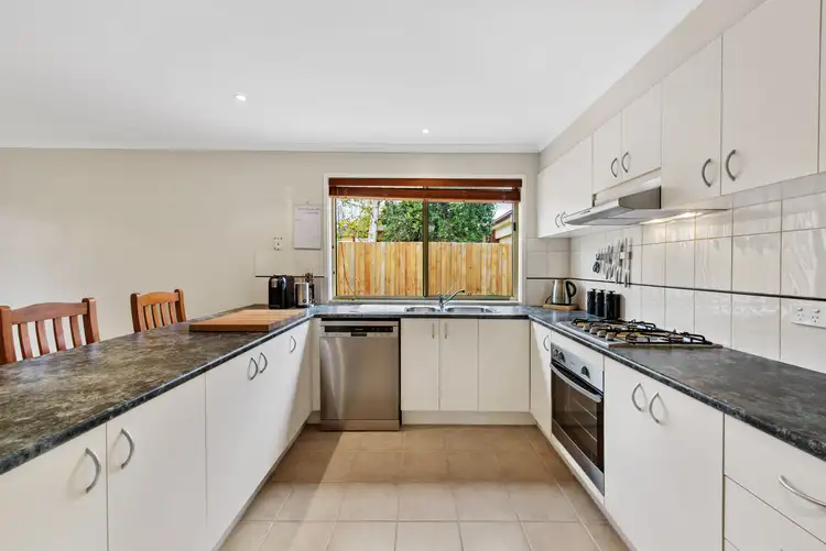 Fifth view of Homely house listing, 4 Kalista Avenue, Hillside VIC 3037