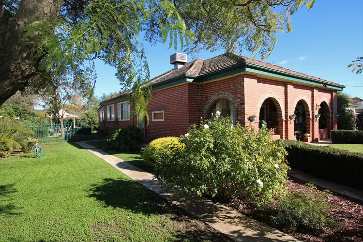 45 Canterbury Street, St Arnaud VIC 3478