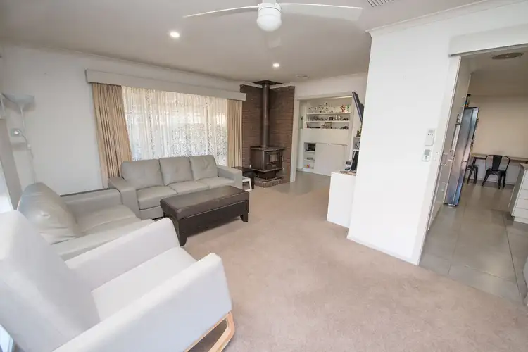 Fifth view of Homely house listing, 2 Donnington Street, Swan Hill VIC 3585