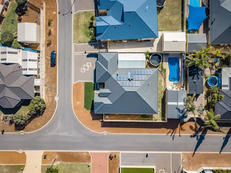 Sixth view of Homely house listing, 2 Dove Place, Wandina WA 6530