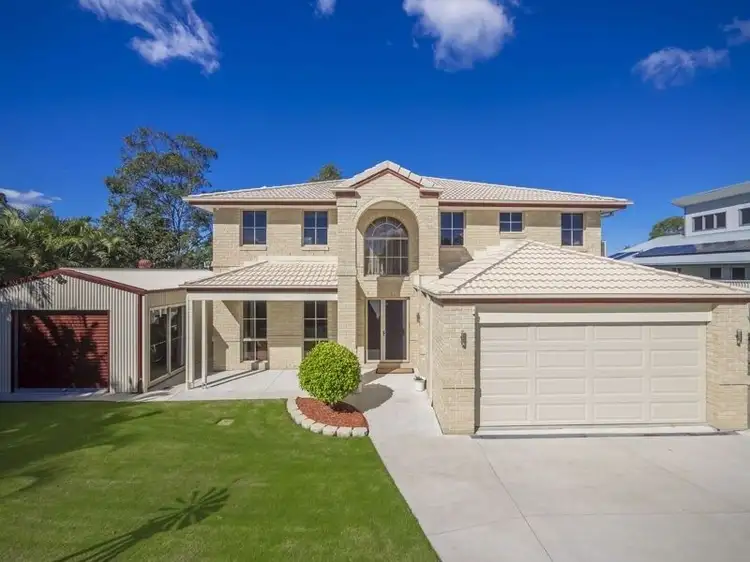 26 Alberic Court, Eatons Hill QLD 4037