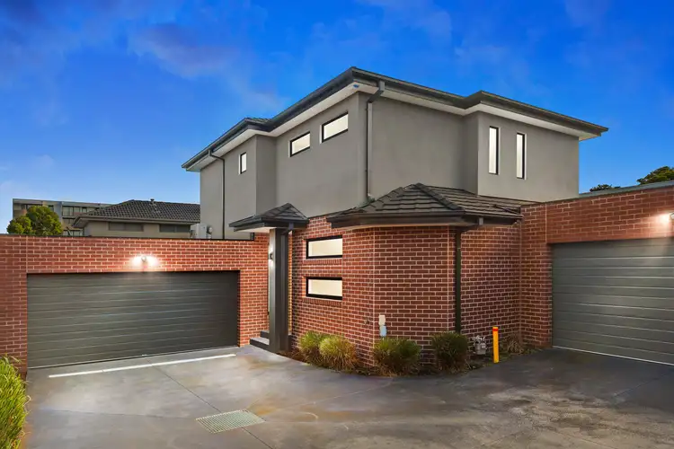 2/13 Terrigal Street, Chadstone VIC 3148