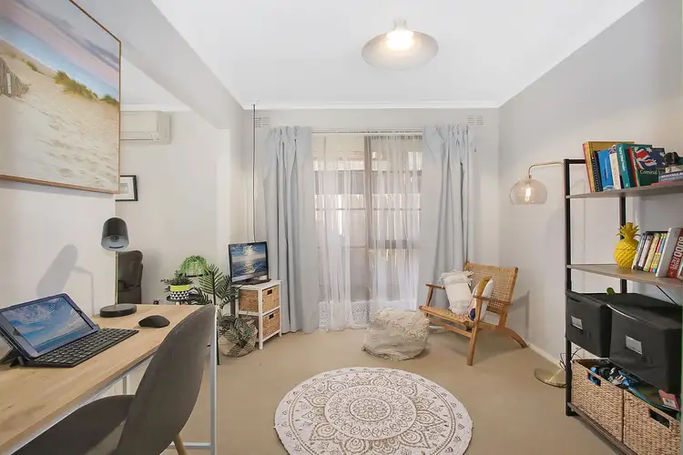Fourth view of Homely house listing, 2 Maneroo Court, Wodonga VIC 3690