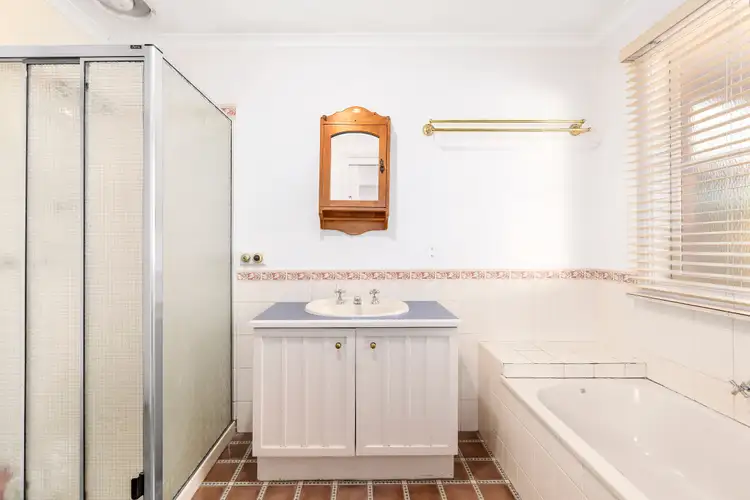 Sixth view of Homely house listing, 8 Cascam Court, Rowville VIC 3178